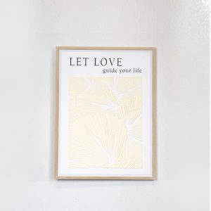 ΠΙΝΑΚΑΣ ΚΑΜΒΑΣ ΛΕΥΚΟΣ - ΚΡΕΜ 45x2.2x60cm