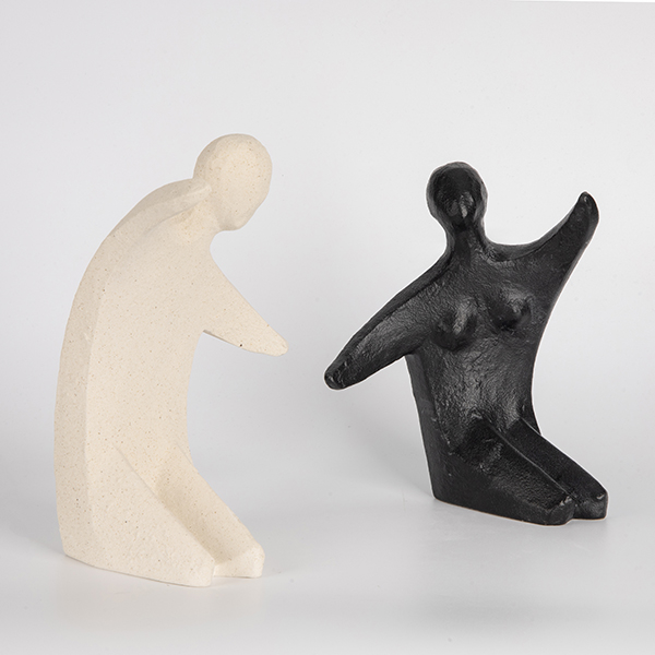 S/2 ΦΙΓΟΥΡΕΣ ΚΕΡΑΜΙΚΕΣ ΜΠΕΖ - ΜΑΥΡΗ 30.5x11x22.8cm
